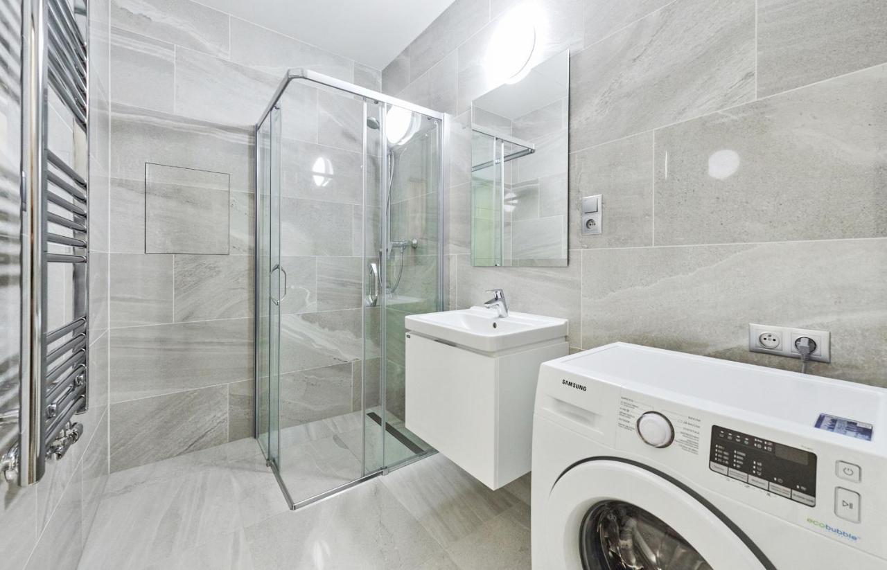 Apartments Harfa Prague Extérieur photo