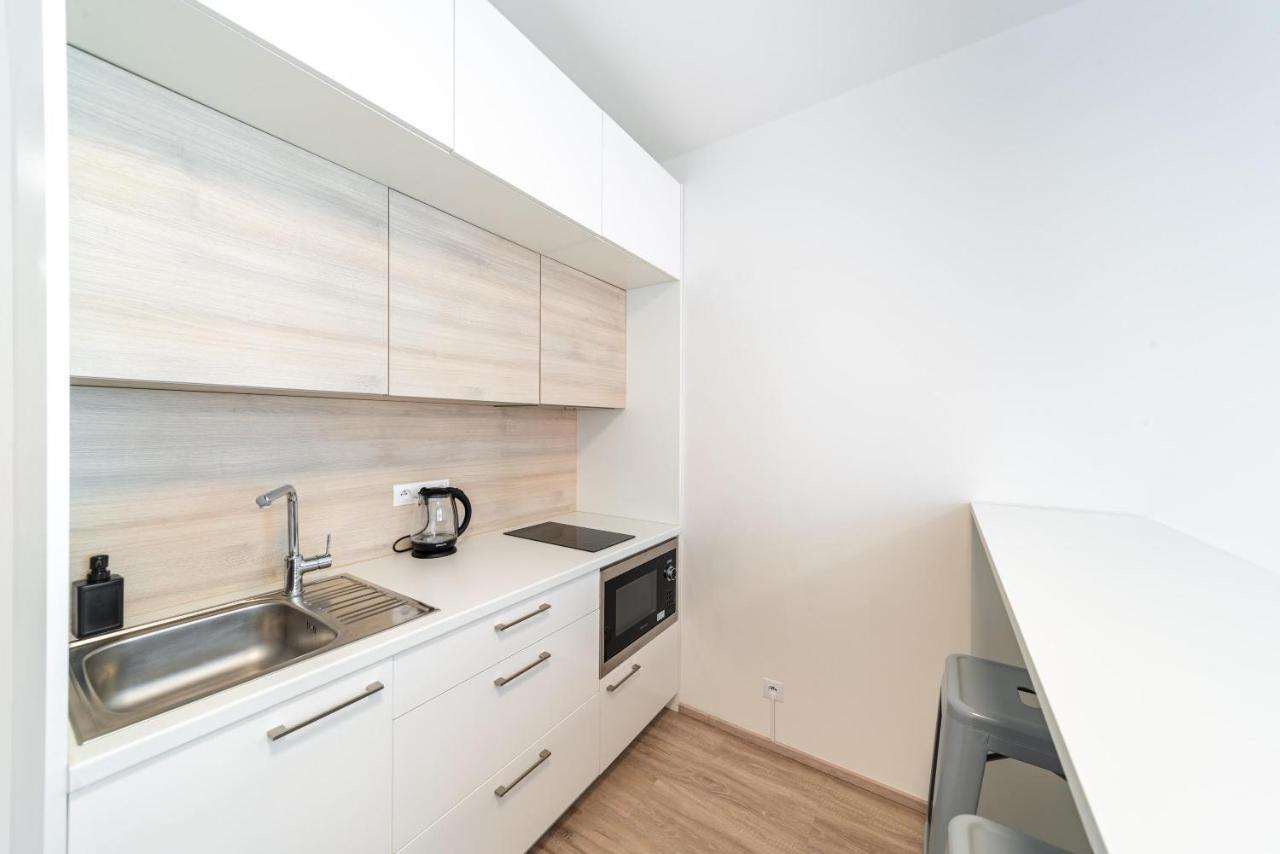 Apartments Harfa Prague Extérieur photo